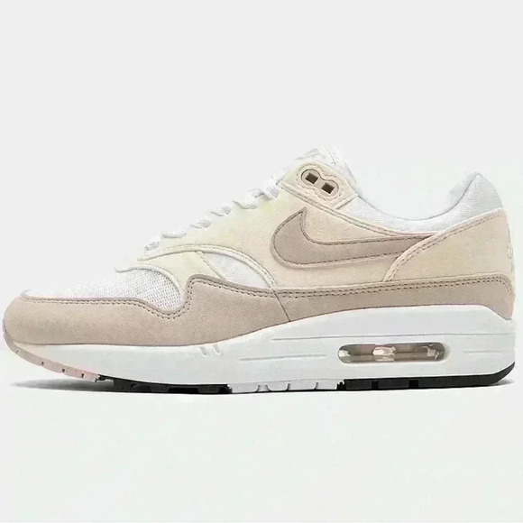 Nike Air Max size 9 - Picture 1 of 5